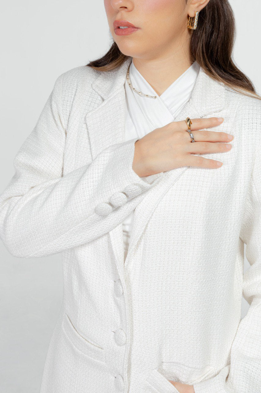 نادرة عباية